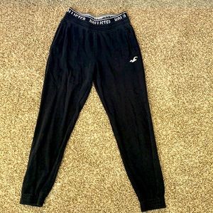 Women’s Hollister joggers size xs